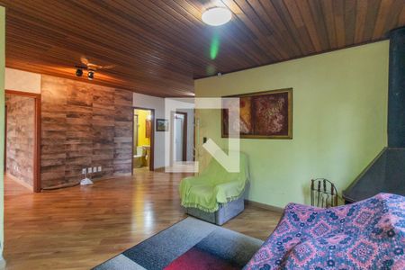 Sala de casa à venda com 3 quartos, 229m² em Vila Nova, Porto Alegre