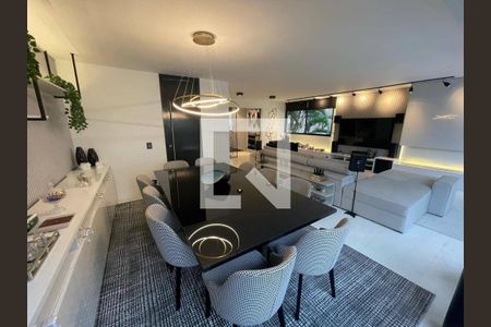 Apartamento à venda com 4 quartos, 247m² em Aclimação, São Paulo