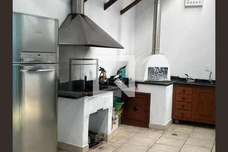 Casa à venda com 4 quartos, 400m² em Jardim Leonor Mendes de Barros, São Paulo