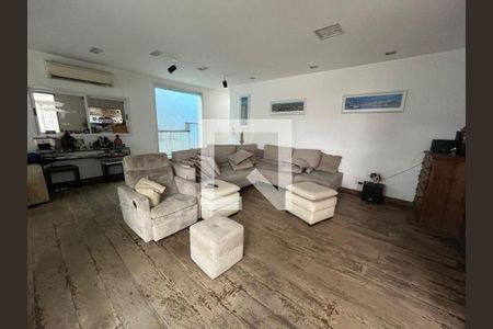 Casa à venda com 4 quartos, 400m² em Jardim Leonor Mendes de Barros, São Paulo