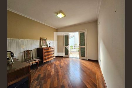 Casa à venda com 4 quartos, 418m² em Jardim Leonor Mendes de Barros, São Paulo