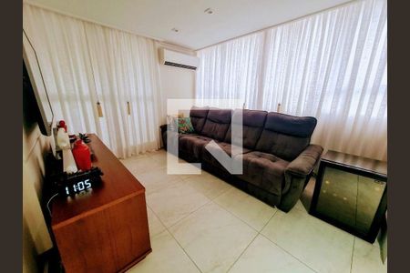 Apartamento à venda com 3 quartos, 236m² em Santana, São Paulo