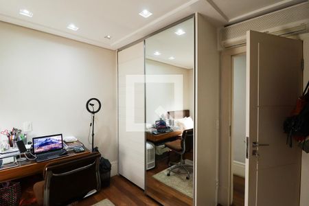 Apartamento à venda com 171m², 3 quartos e 3 vagasSuíte 3