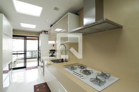 Apartamento à venda com 171m², 3 quartos e 3 vagasCozinha 