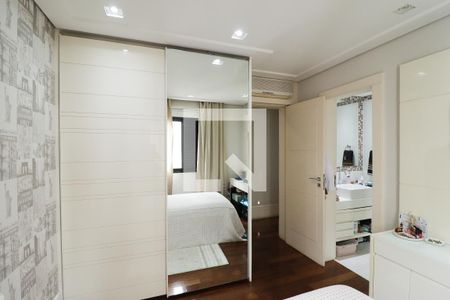Apartamento à venda com 171m², 3 quartos e 3 vagasSuíte 1