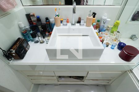 Apartamento à venda com 171m², 3 quartos e 3 vagasBanheiro da Suíte 2