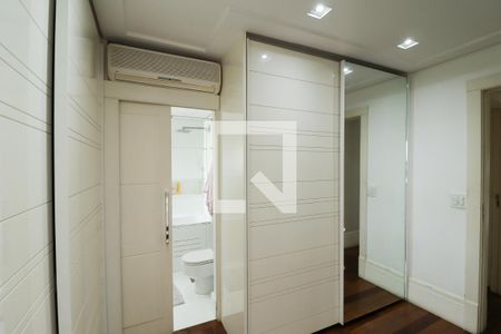 Apartamento à venda com 171m², 3 quartos e 3 vagasSuíte 2