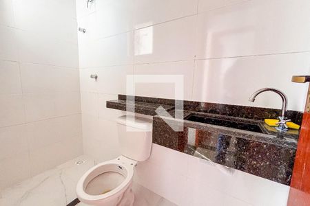 Banheiro de apartamento para alugar com 1 quarto, 39m² em Vila Dalila, São Paulo