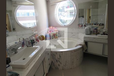 Apartamento à venda com 3 quartos, 257m² em Real Parque, São Paulo