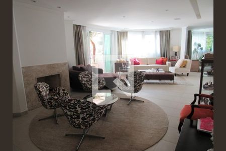 Apartamento à venda com 3 quartos, 257m² em Real Parque, São Paulo