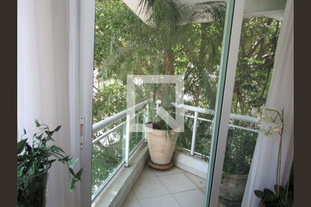 Apartamento à venda com 3 quartos, 257m² em Real Parque, São Paulo