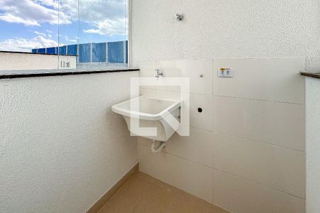 Área de Serviço de apartamento para alugar com 2 quartos, 81m² em Vila Dalila, São Paulo
