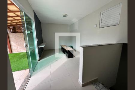 Sala de Tv de casa de condomínio para alugar com 3 quartos, 125m² em Tanque, Rio de Janeiro