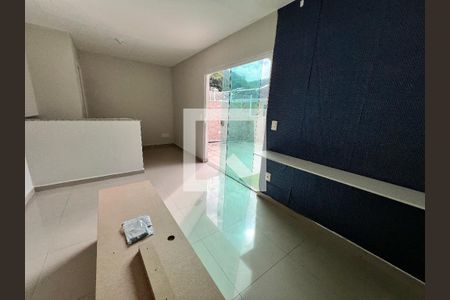 Sala de Tv de casa de condomínio para alugar com 3 quartos, 125m² em Tanque, Rio de Janeiro