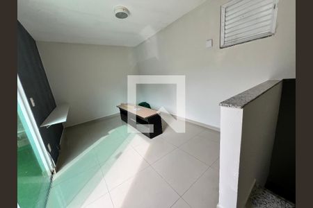 Sala de Tv de casa de condomínio para alugar com 3 quartos, 125m² em Tanque, Rio de Janeiro