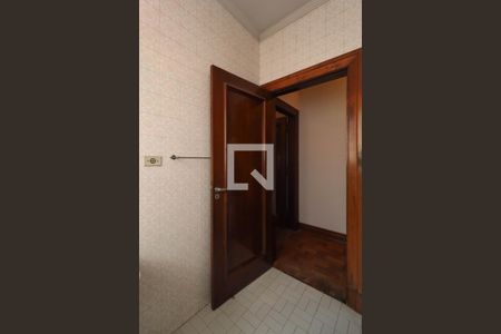 Banheiro da Suíte  de casa à venda com 6 quartos, 420m² em Vila Madalena, São Paulo