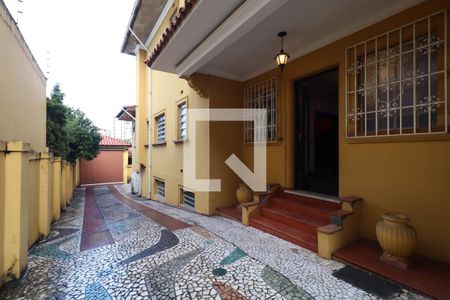 Quintal de casa à venda com 6 quartos, 420m² em Vila Madalena, São Paulo