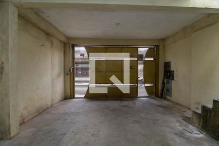 Garagem de casa para alugar com 1 quarto, 54m² em Jardim Sapopemba, São Paulo