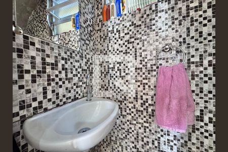 Lavabo de casa à venda com 3 quartos, 110m² em Recreio dos Bandeirantes, Rio de Janeiro