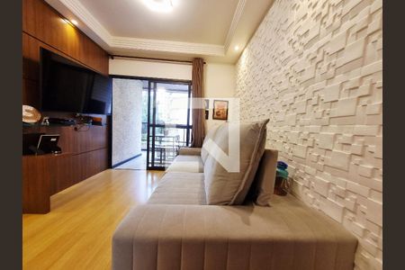 Sala de apartamento à venda com 3 quartos, 78m² em Vila Suzana, São Paulo