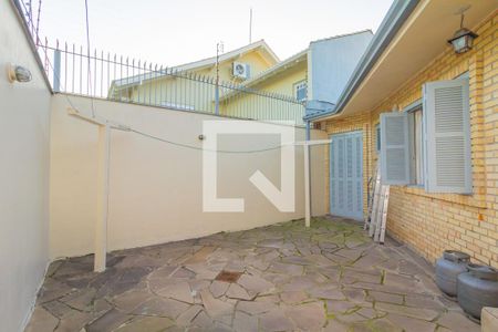 Espaço de lavanderia/Varal de casa à venda com 3 quartos, 235m² em Niterói, Canoas