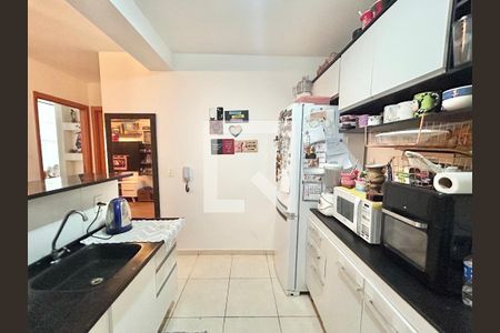 Cozinha de apartamento à venda com 2 quartos, 100m² em Santo Andre, São Leopoldo