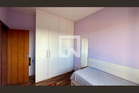 Quarto de casa à venda com 5 quartos, 192m² em Paraíso, Belo Horizonte