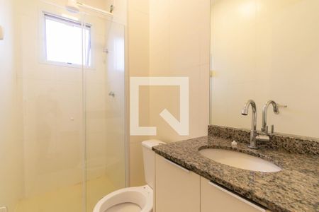 Banheiro de apartamento à venda com 2 quartos, 53m² em Jardim Avelino, São Paulo