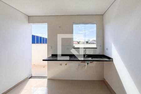 Sala/Cozinha de apartamento para alugar com 2 quartos, 80m² em Vila Dalila, São Paulo
