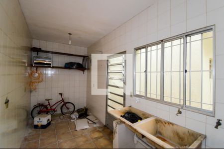 Área de Serviço de casa à venda com 3 quartos, 153m² em Jardim Sao Francisco, Guarulhos