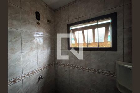 Banheiro de casa à venda com 3 quartos, 125m² em Santos Dumont, São Leopoldo