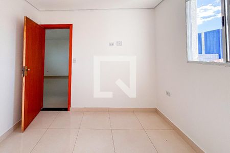 Quarto 2 de apartamento para alugar com 2 quartos, 80m² em Vila Dalila, São Paulo