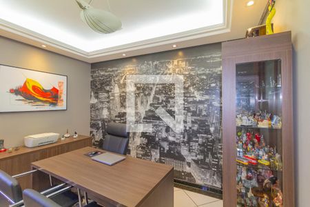 Escritório/Quarto 1 de casa à venda com 4 quartos, 250m² em Niterói, Canoas