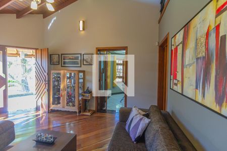 Sala de casa à venda com 4 quartos, 250m² em Niterói, Canoas