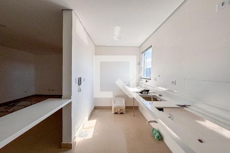 Cozinha de apartamento para alugar com 2 quartos, 89m² em Vila Dalila, São Paulo