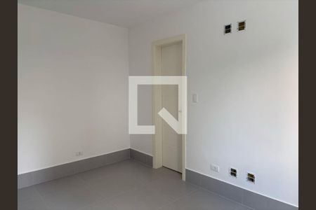 Foto 13 de casa à venda com 3 quartos, 220m² em Vila da Saúde, São Paulo