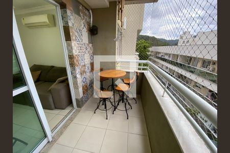 Sacada de apartamento à venda com 2 quartos, 70m² em Freguesia (jacarepaguá), Rio de Janeiro