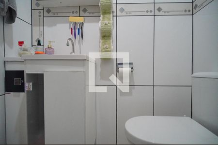 Banheiro de casa à venda com 3 quartos, 90m² em Canudos, Novo Hamburgo
