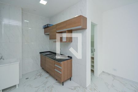 Cozinha e Área de Serviço de apartamento à venda com 1 quarto, 26m² em Jardim Sabara, São Paulo