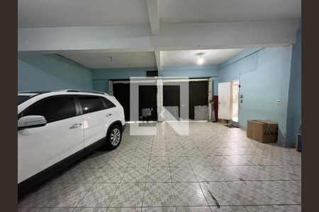 Garagem de casa à venda com 3 quartos, 330m² em Butantã, São Paulo