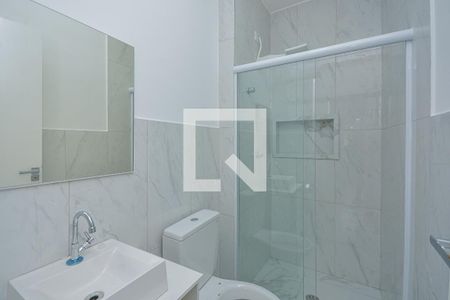 Banheiro de apartamento para alugar com 1 quarto, 26m² em Jardim Sabara, São Paulo