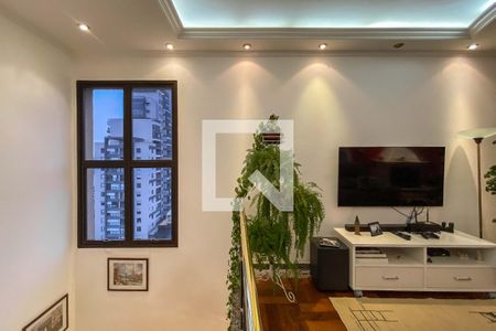 Sala Superior de apartamento à venda com 3 quartos, 330m² em Vila Dom Pedro I, São Paulo