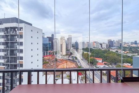 Varanda de kitnet/studio para alugar com 1 quarto, 29m² em Pinheiros, São Paulo