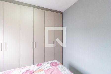 Quarto 1 de apartamento para alugar com 2 quartos, 50m² em Jardim Roberto, Osasco