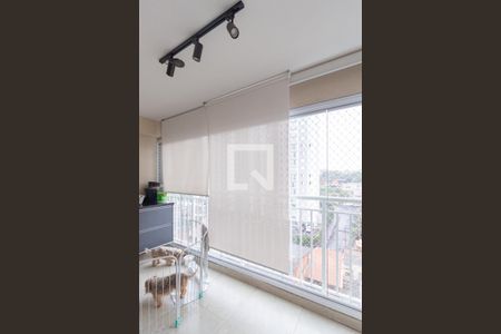 Sacada de apartamento para alugar com 2 quartos, 50m² em Jardim Roberto, Osasco