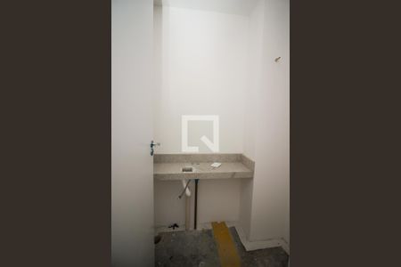 Lavabo da Sala de apartamento à venda com 2 quartos, 82m² em Menino Deus, Porto Alegre