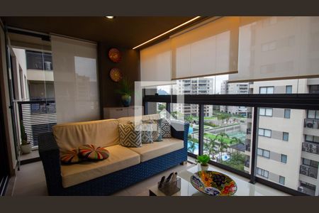 Varanda de apartamento para alugar com 2 quartos, 80m² em Barra da Tijuca, Rio de Janeiro
