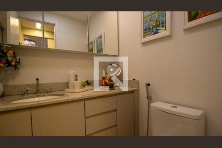 Banheiro da Suíte de apartamento para alugar com 2 quartos, 80m² em Barra da Tijuca, Rio de Janeiro