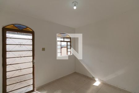 Sala de casa para alugar com 2 quartos, 100m² em Glória, Belo Horizonte