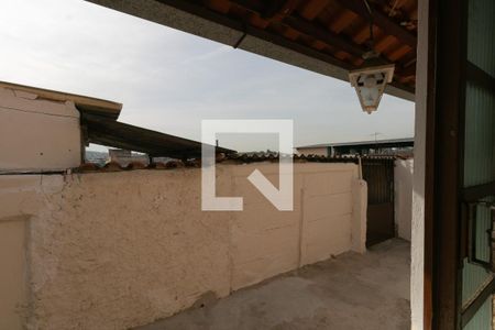 Sala de casa para alugar com 2 quartos, 100m² em Glória, Belo Horizonte